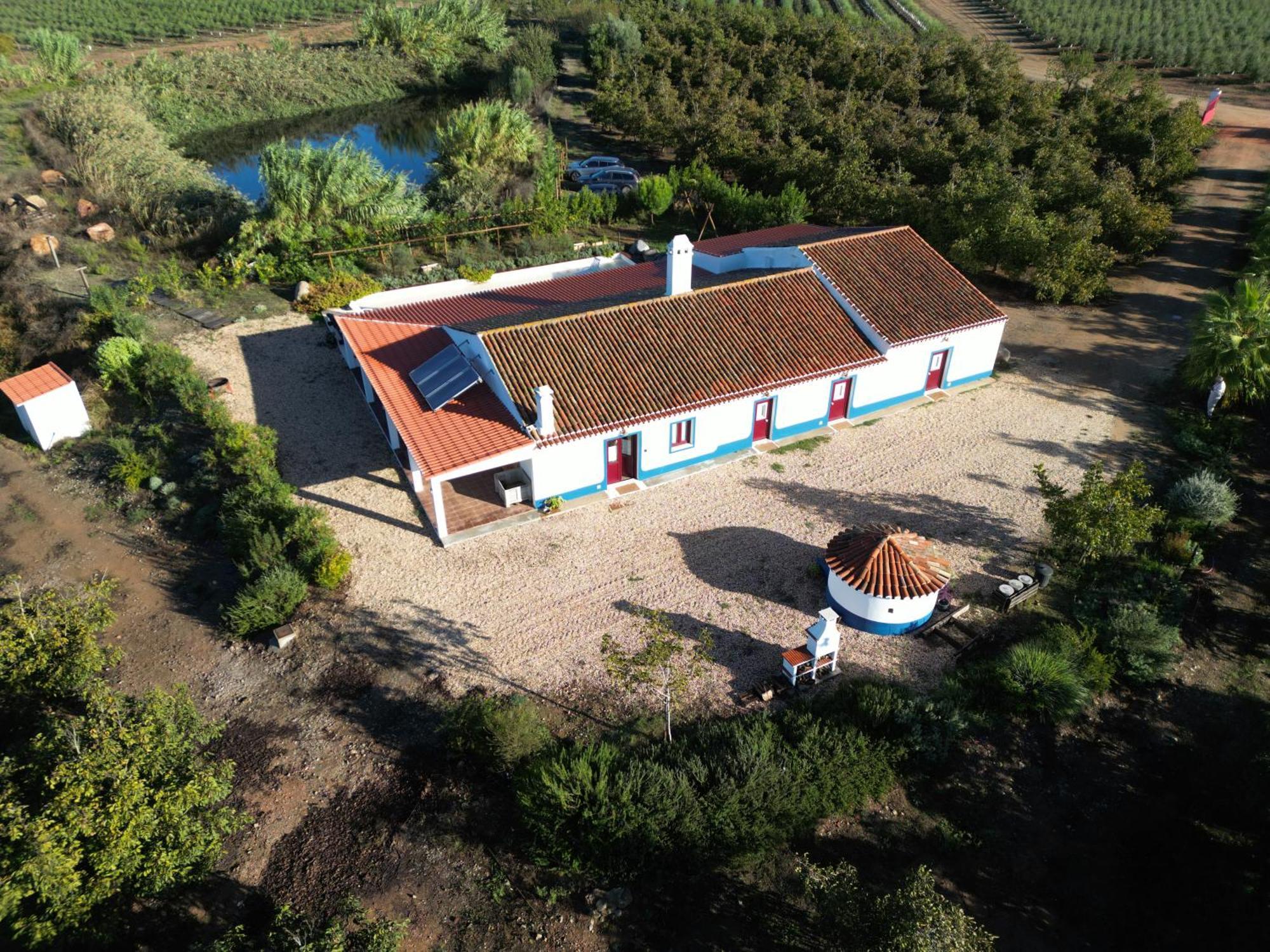 Villa Monte Do Pantaleao Baleizao Exterior foto